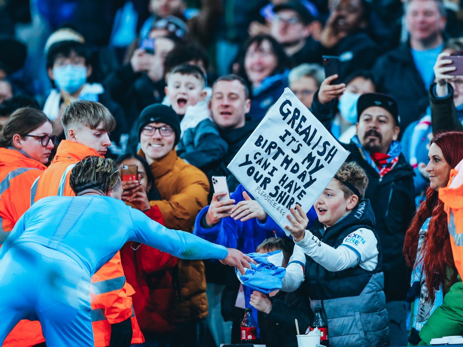 绝对优势展 绝对优势展